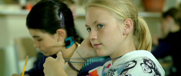 Хорошие дети не плачут / Achtste Groepers Huilen Niet