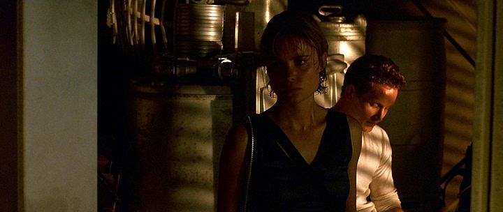 Чёрная дыра (В правильном переводе Гоблина) / Pitch Black